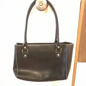 Kate Spade leather handbag. Black. Gold detail